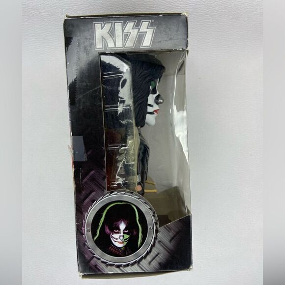 NWB KISS 2011 Funko Peter Criss Catman Wacky Wobbler Glow Chase Variant - Picture 7 of 10